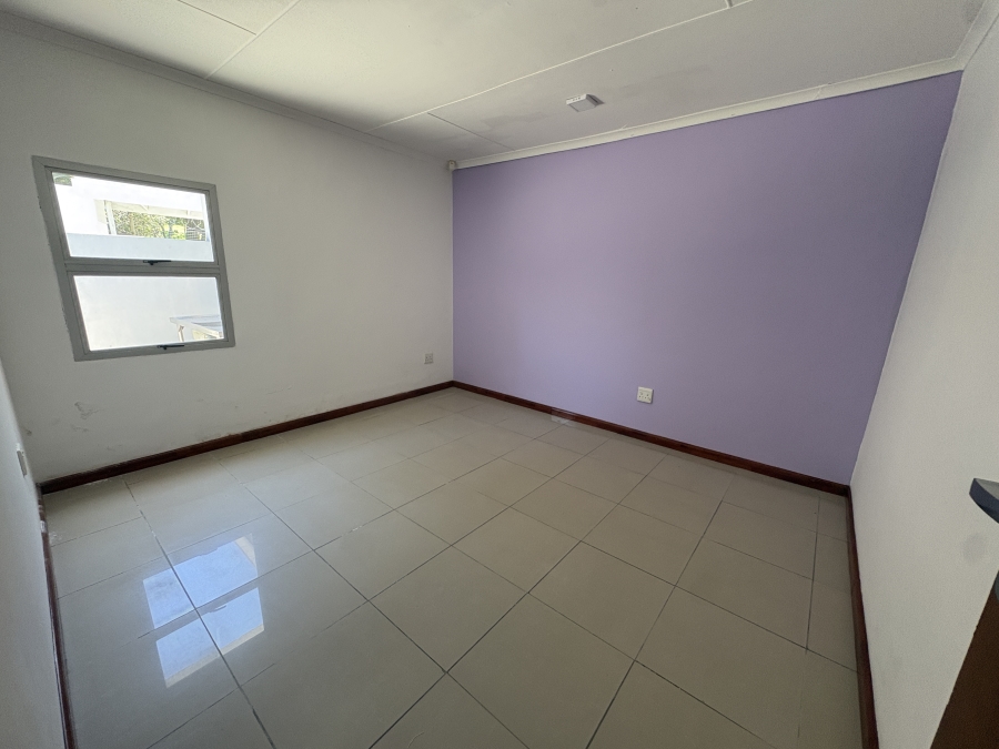 5 Bedroom Property for Sale in Cintsa East Eastern Cape